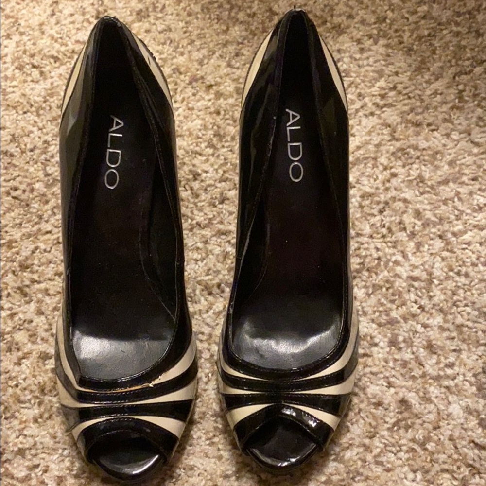 Black and White Aldo Heels